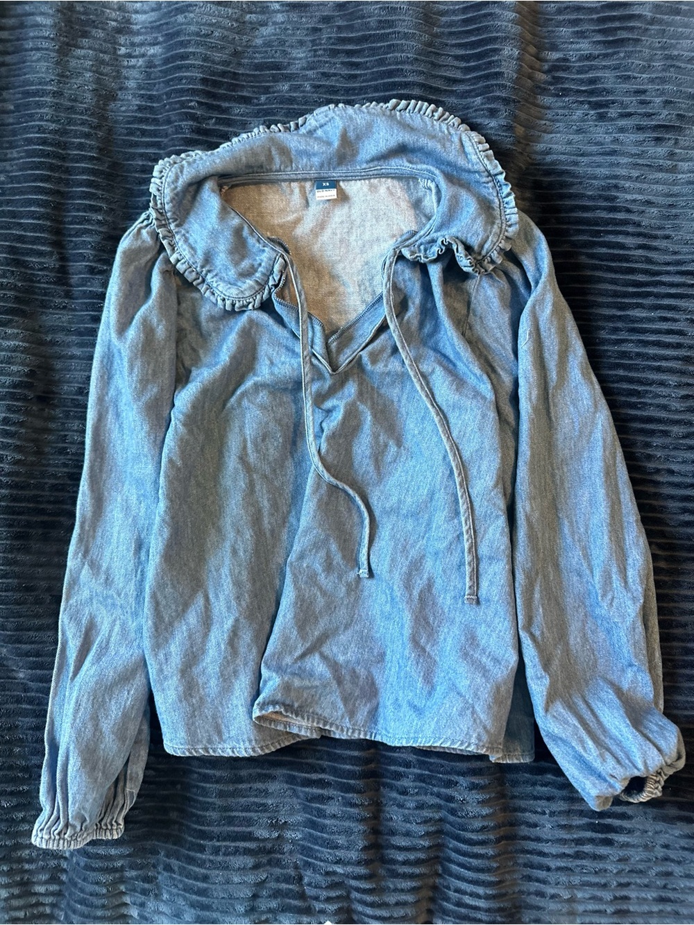 Old Navy Light Blue Ruffle Collar Peasant Tunic